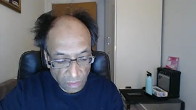 Snapshot of rauncher1 chatting on April 24, 8:06 am rauncher1 online show from April 24, 8:06 am