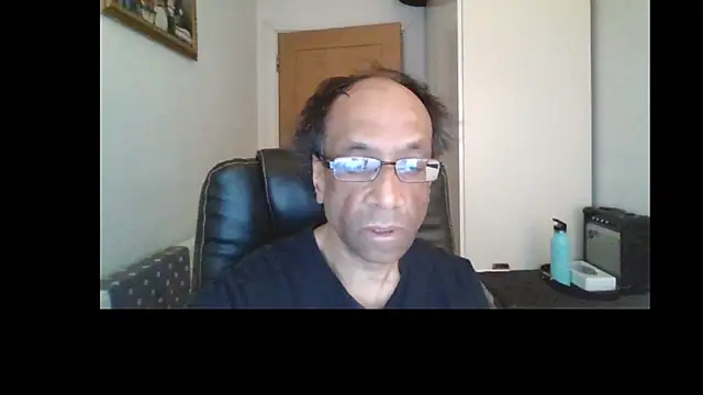 Snapshot of rauncher1 chatting on May 11, 8:31 am rauncher1 online show from May 11, 8:31 am