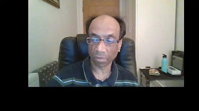 Snapshot of rauncher1 chatting on May 11, 6:38 pm rauncher1 online show from May 11, 6:38 pm