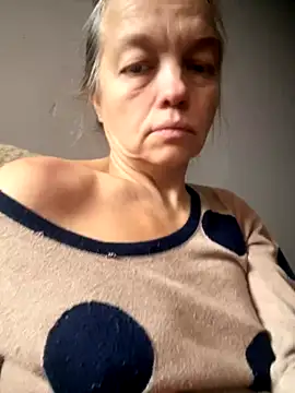 Susanel online show from September 19, 8:38 am