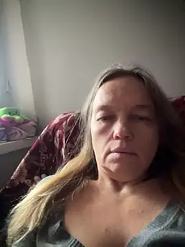 Susanel online show from October 16, 10:05 am