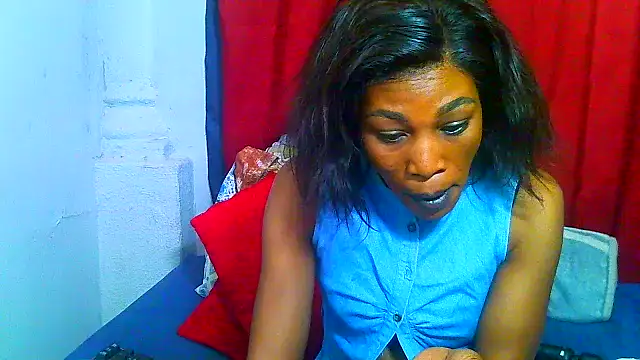 Snapshot of freaky_naughty chatting on March 8, 11:36 am freaky naughty online show from March 8, 11:36 am