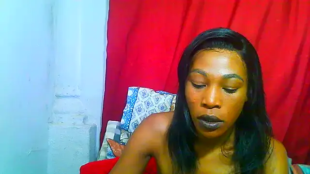 Snapshot of freaky_naughty chatting on March 18, 7:44 am freaky naughty online show from March 18, 7:44 am