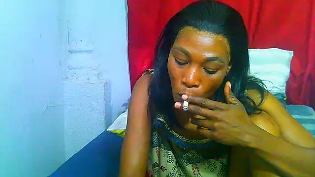 Snapshot of freaky_naughty chatting on March 19, 12:20 pm freaky naughty online show from March 19, 12:20 pm