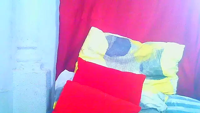 Snapshot of freaky_naughty chatting on March 31, 8:26 am freaky naughty online show from March 31, 8:26 am