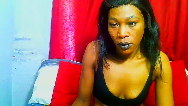 Snapshot of freaky_naughty chatting on June 23, 8:23 am freaky naughty online show from June 23, 8:23 am