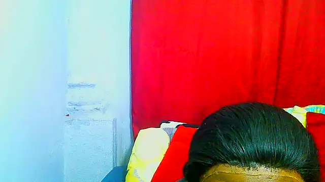 Snapshot of freaky_naughty chatting on June 29, 8:31 am freaky naughty online show from June 29, 8:31 am