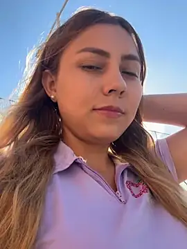 Snapshot of Brittanyrosexx chatting on January 14, 8:37 pm Brittanyrosexx online show from January 14, 8:37 pm