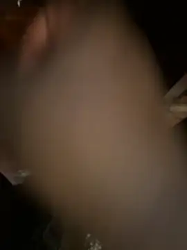 Snapshot of southerncomfort23 chatting on December 21, 5:58 am southerncomfort23 online show from December 21, 5:58 am