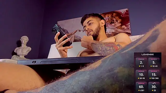 Snapshot of alessandro_duty chatting on December 21, 11:45 pm alessandro duty online show from December 21, 11:45 pm