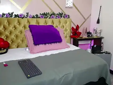 dove mature online show from February 27, 4:52 am
