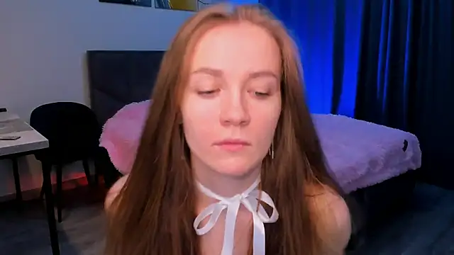 Snapshot of SweetMilkis chatting on December 8, 8:41 am SweetMilkis online show from December 8, 8:41 am