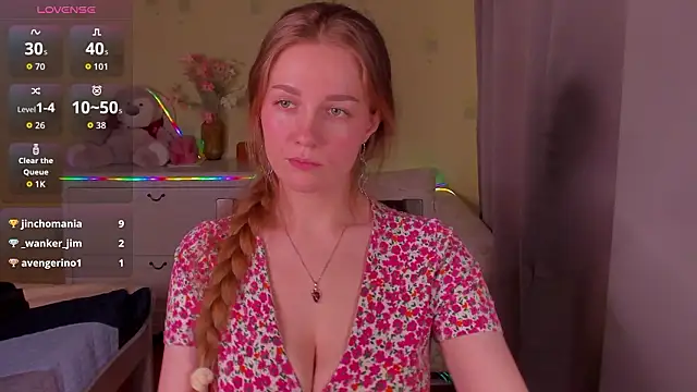 Snapshot of SweetMilkis chatting on March 23, 11:47 am SweetMilkis online show from March 23, 11:47 am