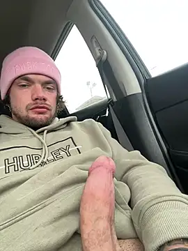 Snapshot of cumgitsumdic chatting on February 17, 10:47 pm cumgitsumdic online show from February 17, 10:47 pm