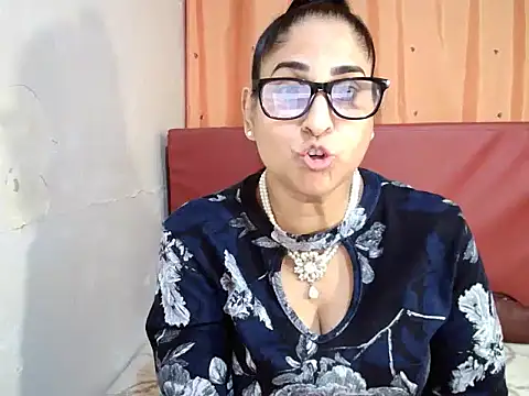 Indiankushy online show from September 16, 4:41 pm