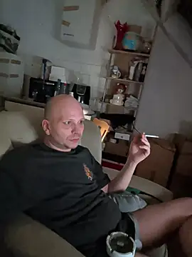 Snapshot of hardcap chatting on November 28, 1:19 am hardcap online show from November 28, 1:19 am