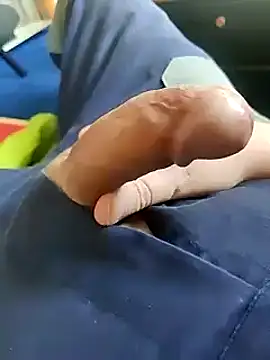 Snapshot of hardcap chatting on February 9, 11:47 am hardcap online show from February 9, 11:47 am