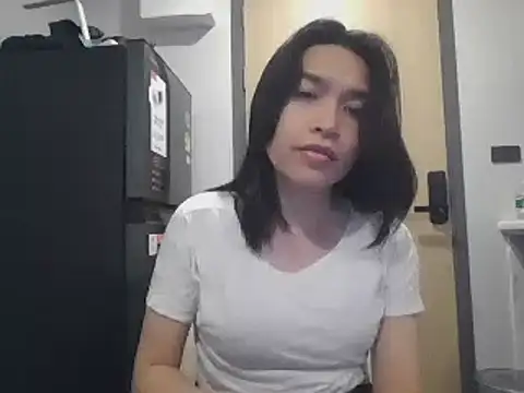 sara kimoo online show from January 4, 5:37 pm