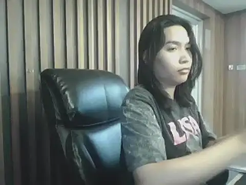 sara kimoo online show from January 9, 10:20 pm