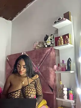 Snapshot of MonicaSex_ chatting on December 27, 11:31 pm MonicaSex online show from December 27, 11:31 pm