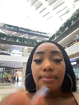 Snapshot of MonicaSex_ chatting on March 19, 10:31 pm MonicaSex online show from March 19, 10:31 pm