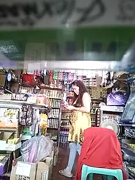 Snapshot of DelightDorothy34 chatting on July 30, 1:37 am DelightDorothy34 online show from July 30, 1:37 am
