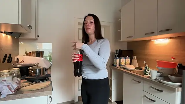 Viola Beck online show from March 26, 10:43 am