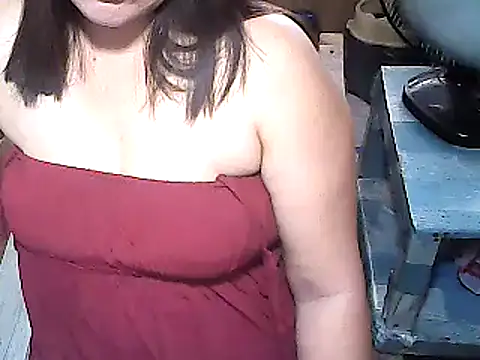 Snapshot of lovely4all101 chatting on February 24, 5:43 am lovely4all101 online show from February 24, 5:43 am