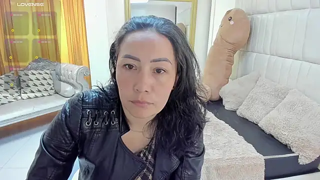 gaby trent online show from January 6, 3:27 pm