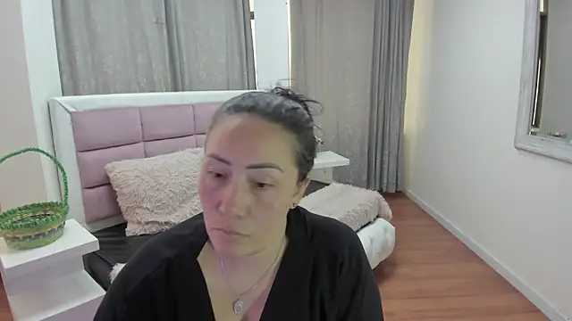 gaby trent online show from May 16, 5:12 pm