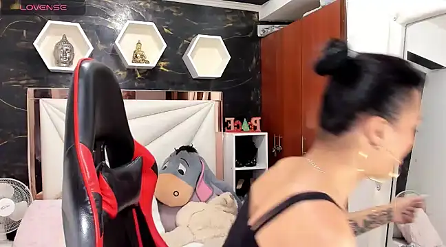 ximena slut 21 online show from December 2, 4:53 am
