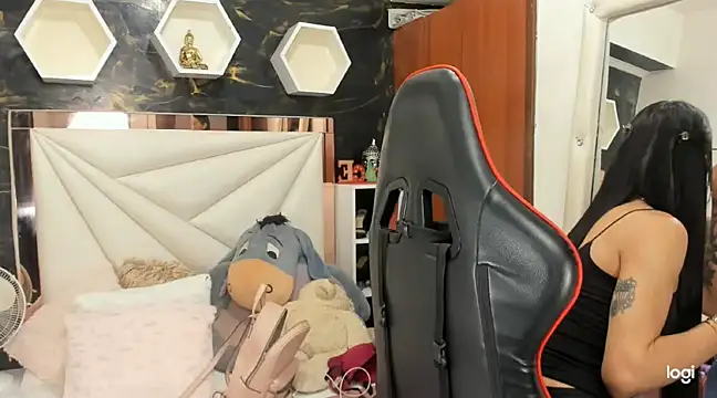 ximena slut 21 online show from December 23, 6:22 am