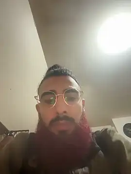 Snapshot of Av0caT chatting on February 8, 7:50 pm Av0caT online show from February 8, 7:50 pm