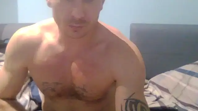 chceciedalsiebie online show from December 15, 7:51 pm