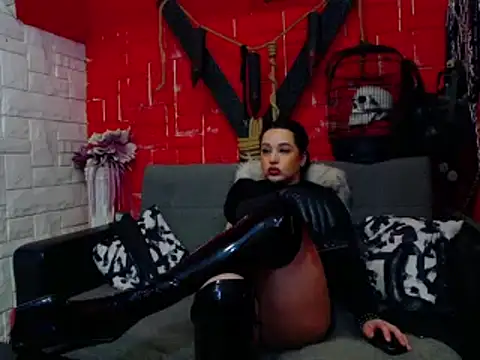 MistressRachelle online show from March 18, 10:58 pm