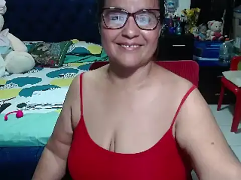 pervert mommy  online show from December 18, 1:02 pm