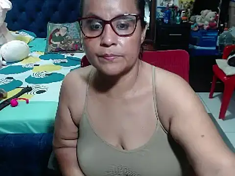 pervert mommy  online show from December 21, 4:25 pm