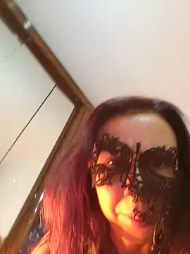 LAURAFOCOSA online show from October 4, 3:54 pm