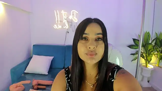 Pamela roberts online show from December 31, 11:53 am