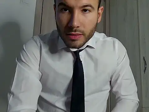 Justynn1 online show from January 17, 1:25 am