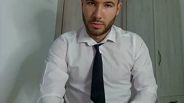 Justynn1 online show from January 28, 7:11 am