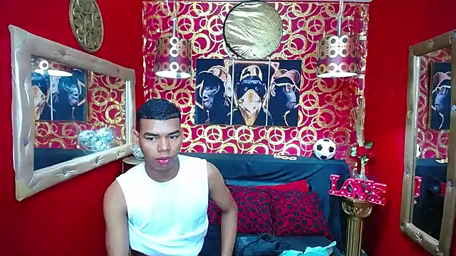 Snapshot of PEINBOYS chatting on January 27, 7:03 pm PEINBOYS online show from January 27, 7:03 pm