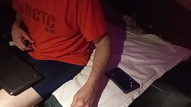 Snapshot of Kitrider chatting on March 22, 3:21 am Kitrider online show from March 22, 3:21 am