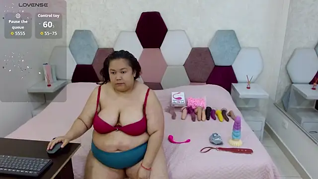 angel blue online show from October 28, 2:09 pm