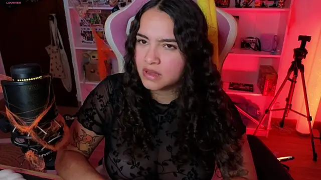 Sweet sully   online show from October 18, 9:10 am