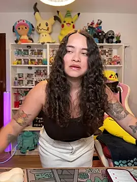 Snapshot of Sweet_sully__ chatting on April 25, 8:17 am Sweet sully online show from April 25, 8:17 am