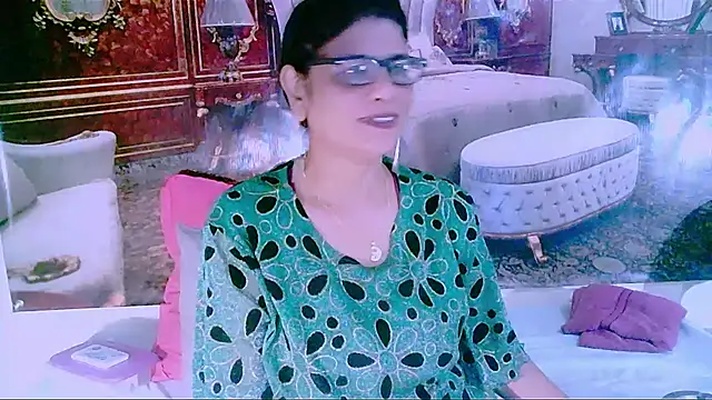 IndianAllure online show from December 21, 5:25 am
