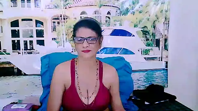 IndianAllure online show from January 17, 5:42 am