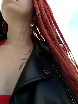 Frost foxy online show from September 26, 2:26 am