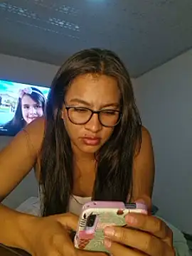 DAELAA online show from December 22, 4:39 am